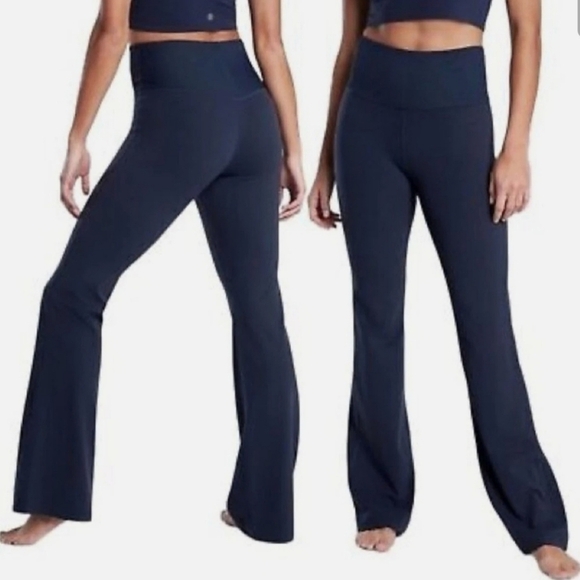 Athleta Pants - Athleta Studio Flare Pant Powervita Fabric Navy Yoga Activewear Leggings Size M